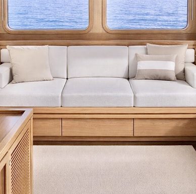 Interiors Light shades of Beige and white in a light wood frame is a successful recipe for a cozy ambience.